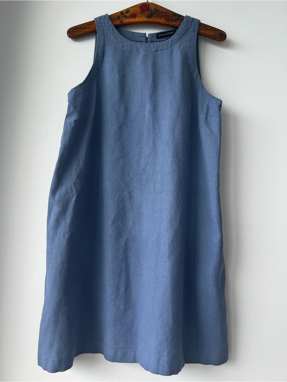Banana Republic Linen Shift Dress in Dusty Blue